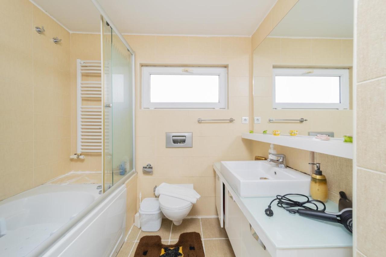 Flat With Balcony 3 Min To Konyaalti Daire